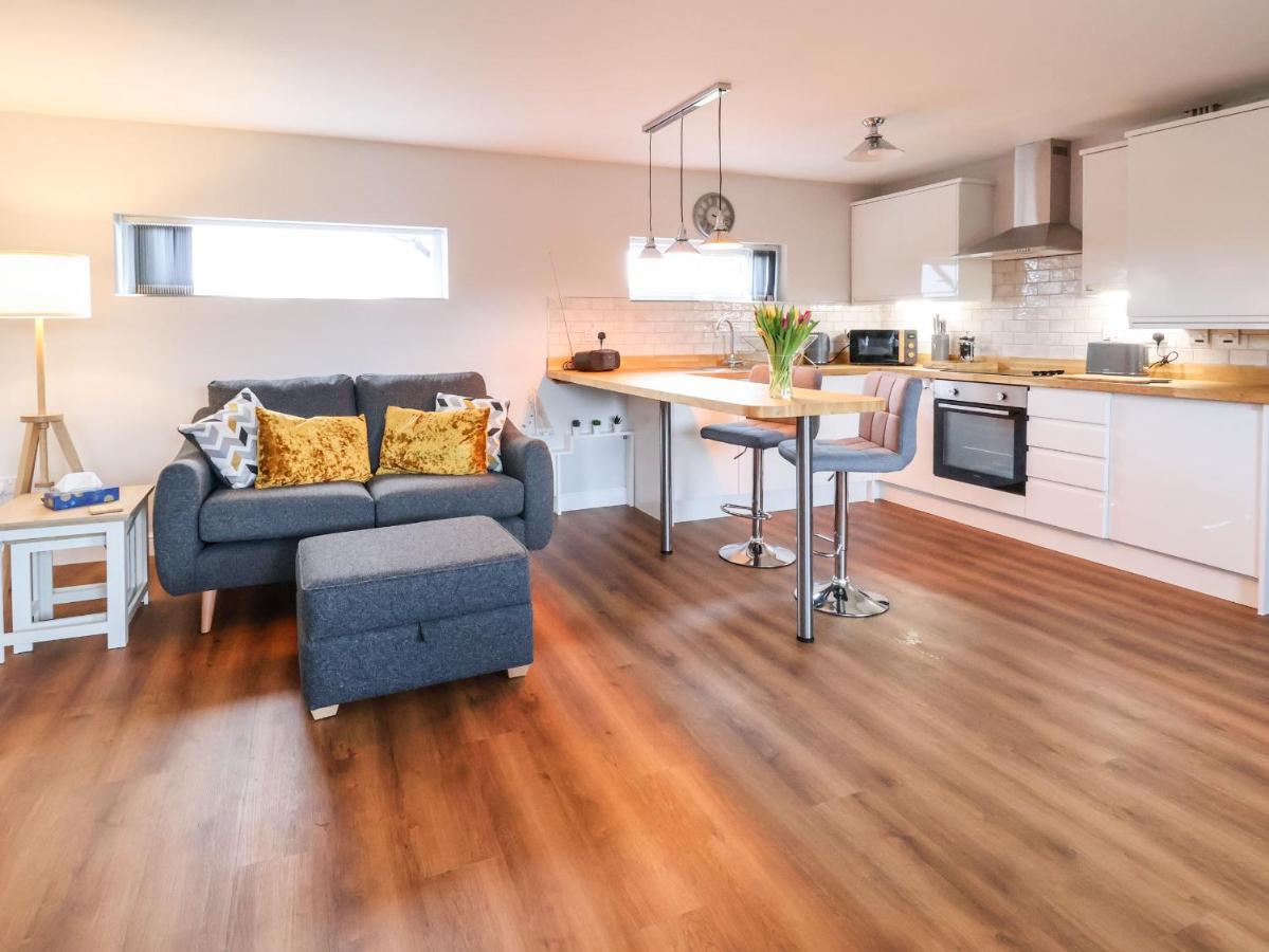Meols Holiday Lodge Уиррал Экстерьер фото