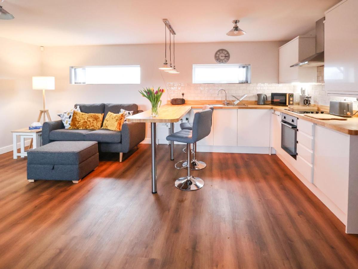 Meols Holiday Lodge Уиррал Экстерьер фото